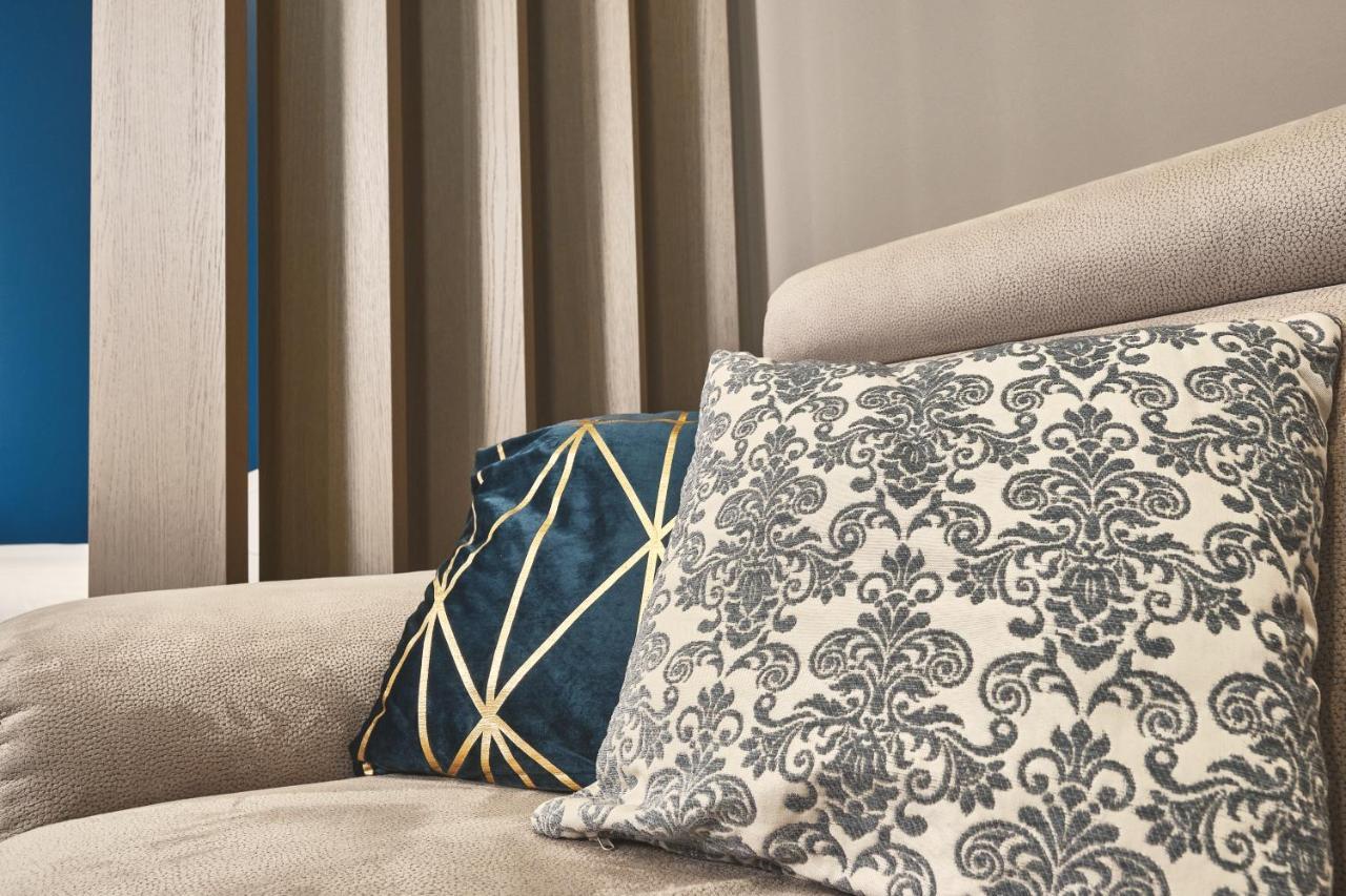 Miche Luxury Home - Appartamento Vista Mare A Trani Εξωτερικό φωτογραφία